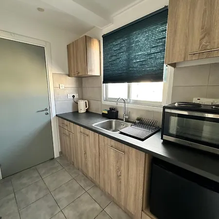 Floor In With View! Apartament *